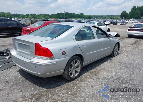 2009 Volvo S60 2.5T/2.5T Special Edition z USA, uszkodzony, nr VIN YV1RS592592731635